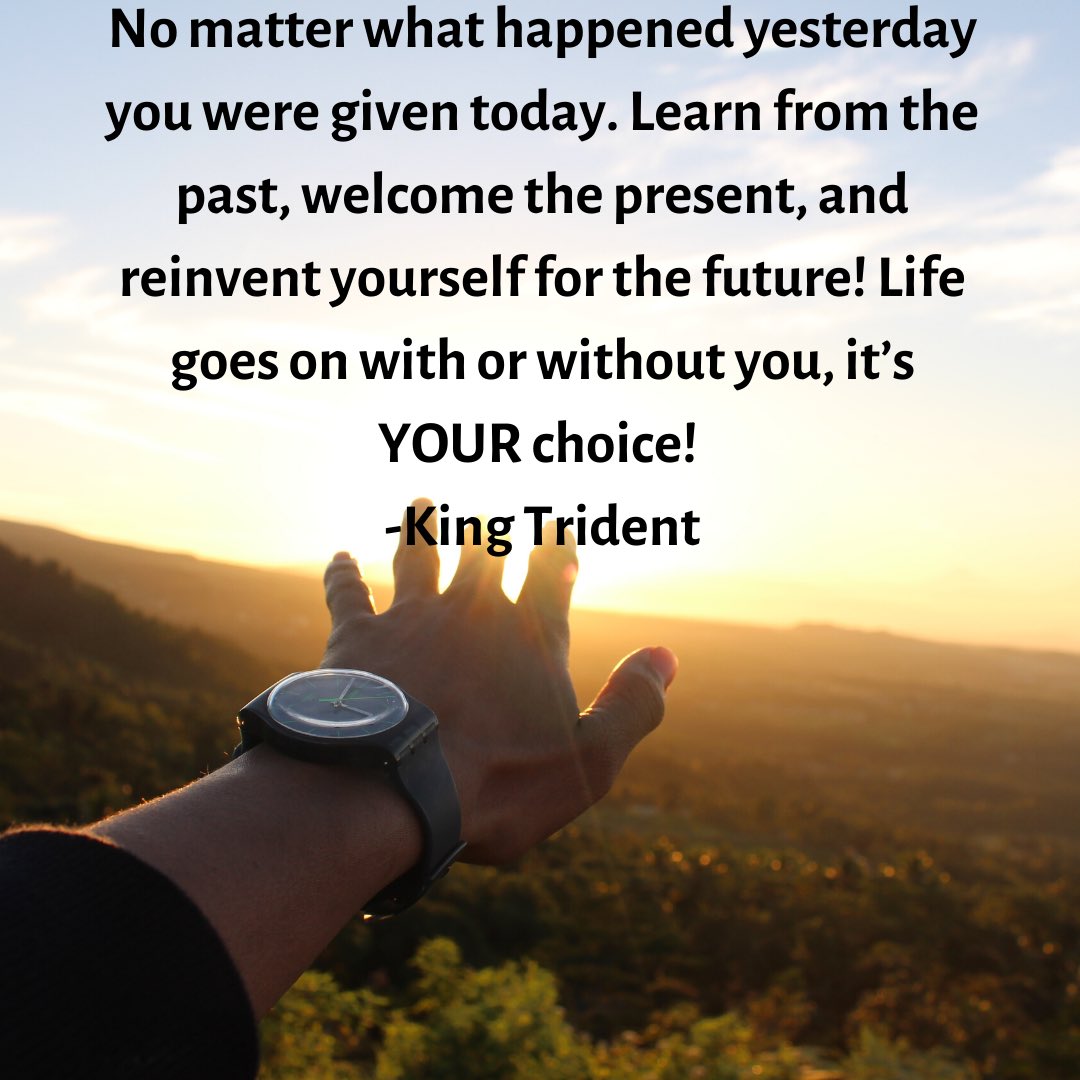 Today is YOUR day! ✌️❤️😊 #intuitivelifecoach #lifecoach #twinflame #kingtridentstribe #newday #leavethepastbehind #acceptgodsblessing #youreastar #peace #love #happiness #lightworker