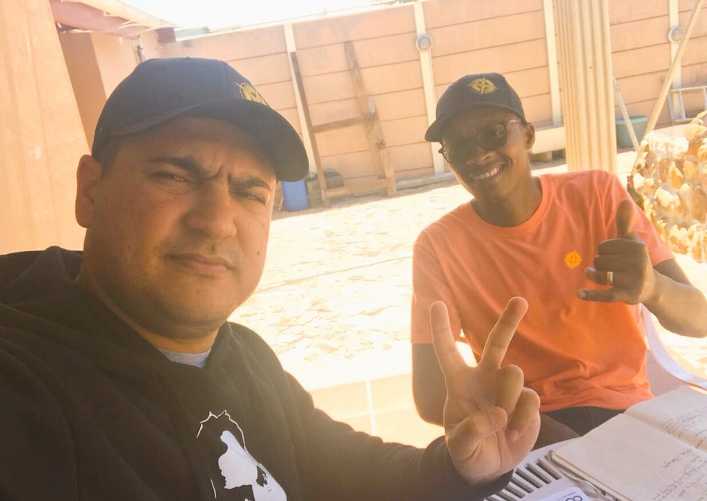 JsonJakuja's tweet photo. A big S/O to the homie @AndreMisrole for getting his @bosslife_sa cap.
#BossLifeSA #BossLifeExclusive #BossLifeApparel #Clothing #Hoodies #Tshirts #Sweats #CrewNeck #SnapBackCaps #BossLifeModel #NewFace #Reloaded #SummerRange #ActiveWear #FollowBossLifeSA #InspiredWear https://t.co/WJwfETX6IA