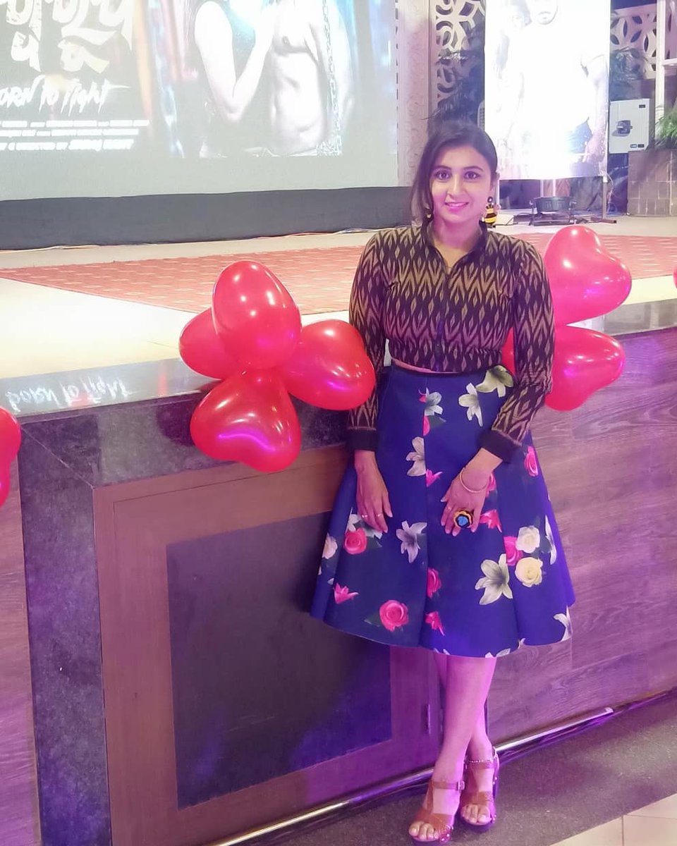 BeeEe not cheeeese . Bolna beee lifestyle, dressed for audio released Occasion #audiorelease #Biswaroop #fashionfusion #IkkatwithFloralSkirt #rjpose #rjpost #rjstyle #rjlife🎶 #guddibolnahkaam #thnkdiffrntbdiffrnt