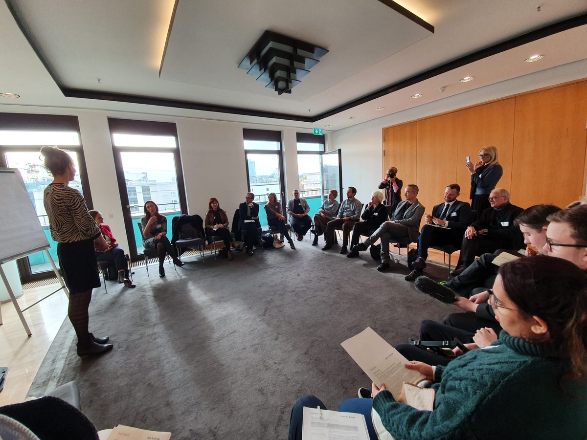 fundacionyuste's tweet photo. Working group on Festivasls, Cities, Europe (in the world) : and how to strengthen the alliance for more active and engaged Citizens for Europe in the frame of the Conference  "30 years of the Fall of the Wall of Berlin: Europe from the bottom up", in Berlin https://t.co/OpT3La5vP9