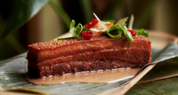 A hub for Filipino street food has just popped up in #BethnalGreen, decked out with tropical interiors and boasting bold dishes with wacky condiments to match (banana ketchup...we're talking about you) 🍌 <a href="/BbqDreamz/">BBQ Dreamz</a> bit.ly/2qyicrG