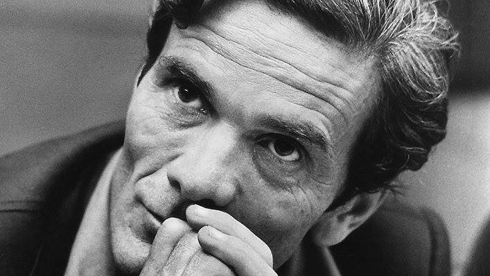 In un intervista concessa al supplemento de Le Monde, #Pasolini, parlando del suo volume "Trasumanar e organizzar", ha detto fra l'altro:

"Non posso più credere alla rivoluzione, ma non posso non stare dalla parte dei giovani che si battono per essa"

➡️ bit.ly/2NroLW0