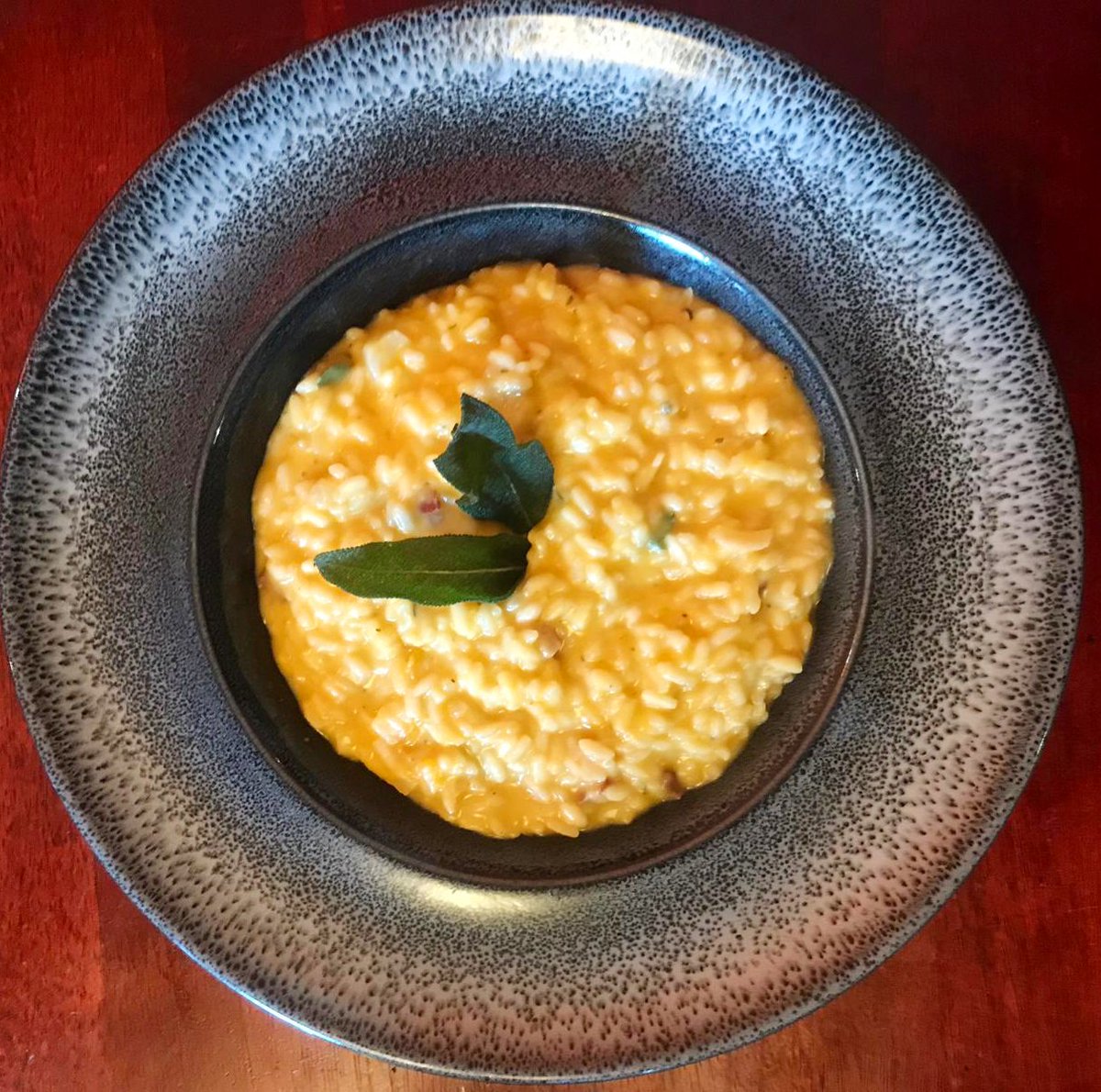 anticabath's tweet photo. What better way to enjoy than in a superb freshly prepared risotto, perfect comfort food now the season has turned! 

2 Courses 20.95, 3 courses 12.95, Monday to  lunchtimes.
#bath #BathUK #bathlife #pumpkin https://t.co/FZFC3AWobV
