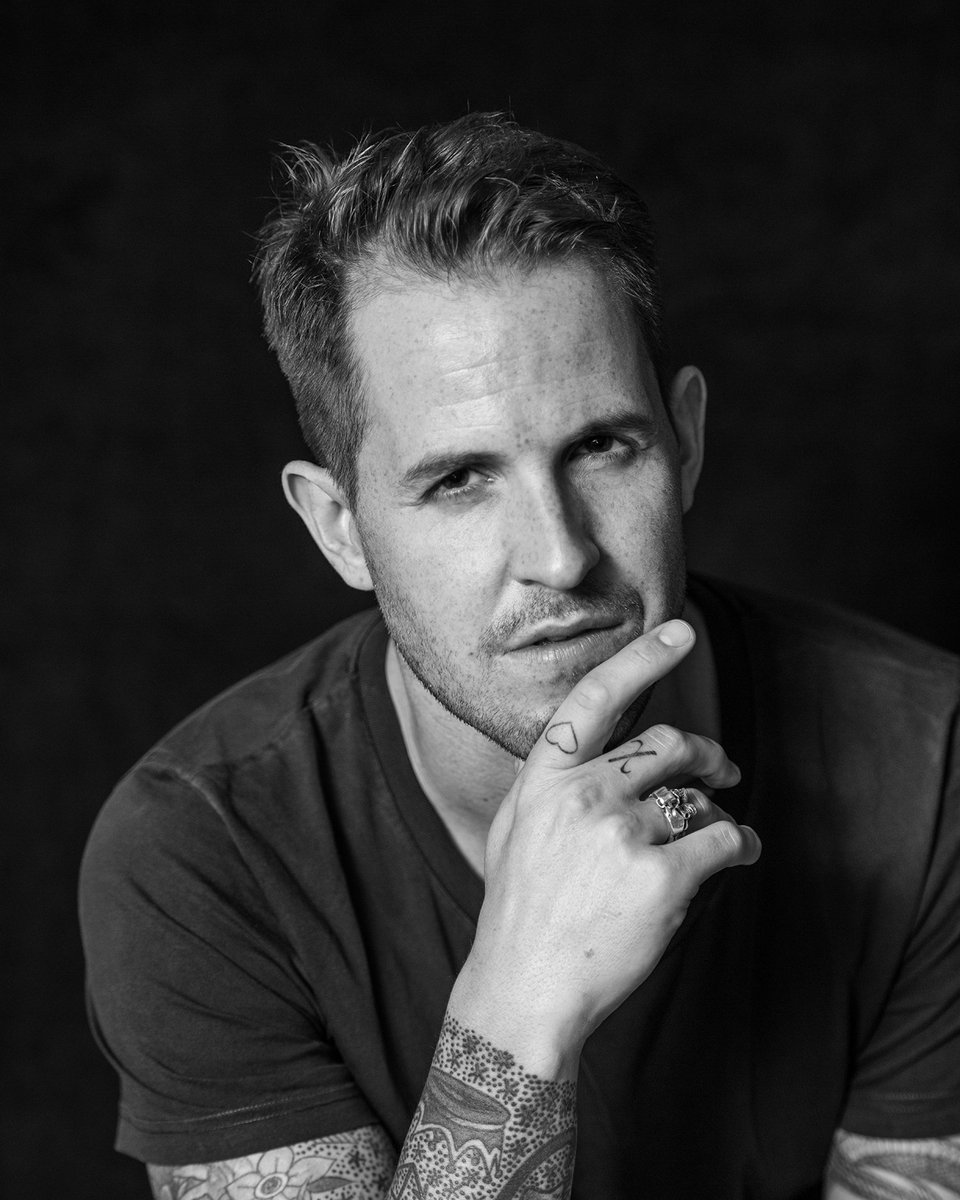 theguide_uk's tweet photo. Guest ed Dan Jones @dgjones best-selling historian, award-winning journalist and TV presenter on how a meeting via social media led to an extraordinary collaboration with @marinamaral2 #guestedit #myweb https://t.co/S3spcQN0NS
Photo credit: (C) Peter Clark https://t.co/ppfHBWbbCY