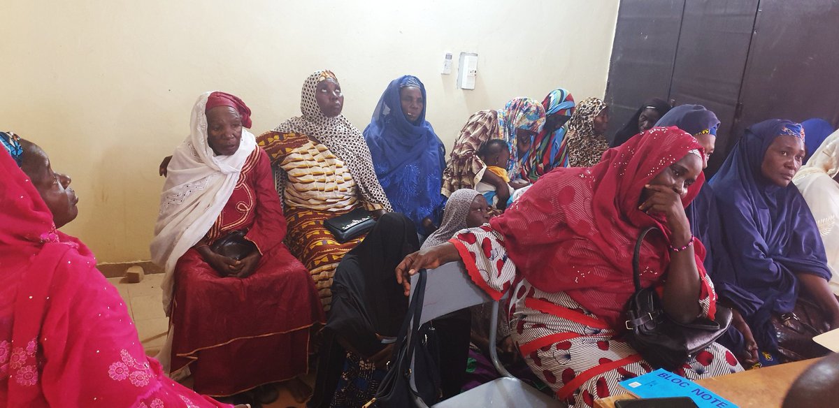 TECHNIDEV's tweet photo. Elaboration d'1 plan de maintien des filles dans le 2daire #Niger, Appui indéfectible de @UNFPA,  facilitation exemplaire du  #Gouv,  #SG du #MES. Ici 40% de #déperdition en 6eme. @unfpaniger veut changer la donne sur le modèle @UNFPATCHAD @TECHNIDEV @putyoungpeoplefirst https://t.co/UVrMQwSZt4