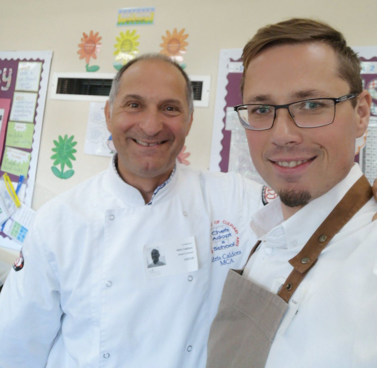 ChefsAdoptaSch's tweet image. We&apos;re proud to announce that @Craft_Guild Chef of the Year 2019 @Chef_Kuba is our latest volunteer flying the flag for Adopt a School!
Read all about it here ⬇️⬇️⬇️
royalacademyofculinaryarts.org.uk/news/national-…