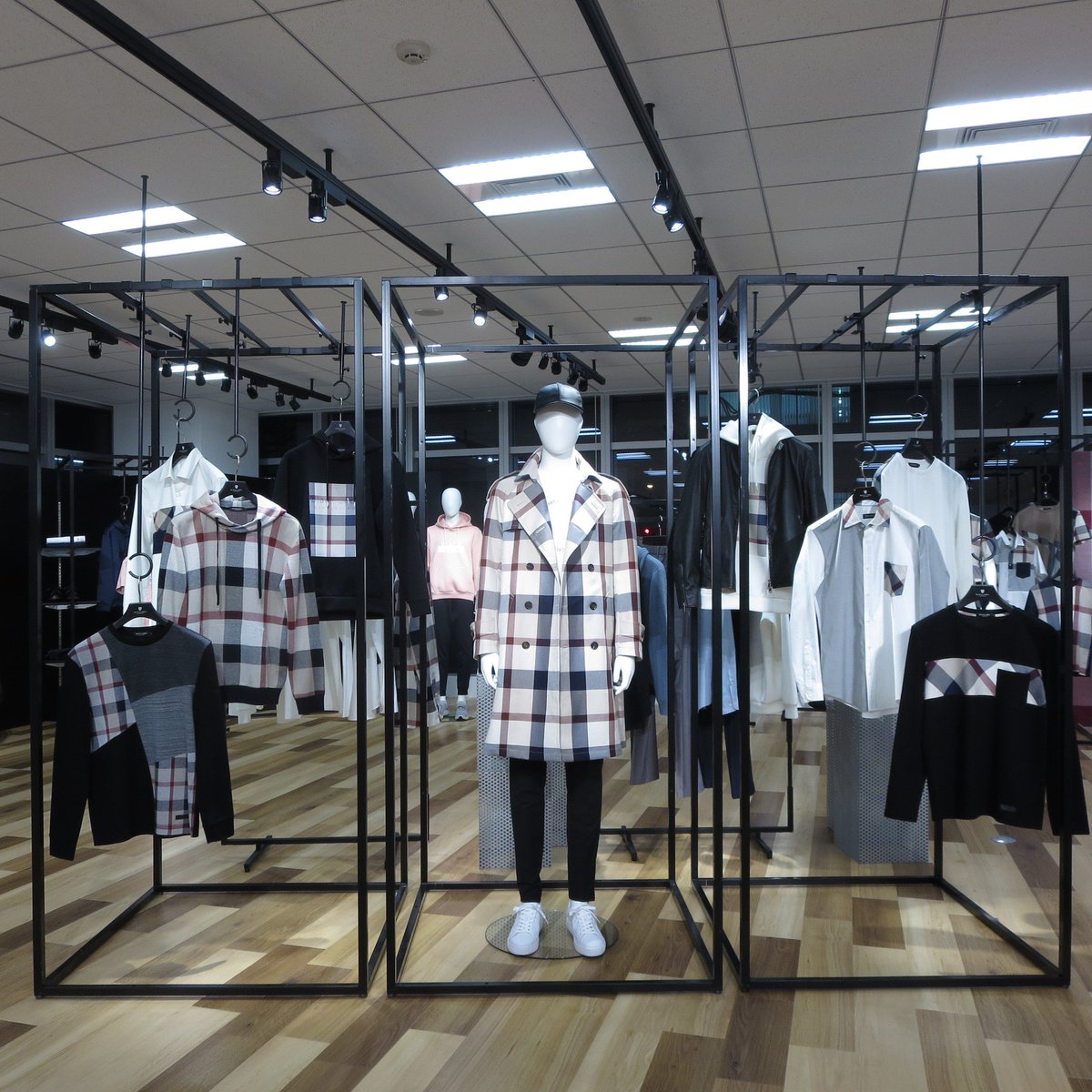 Crestbridge三井アウトレットパーク幕張店 Cbmakuhari Twitter Crestbridge三井アウトレットパーク幕張店 Cbmakuhari Twitter