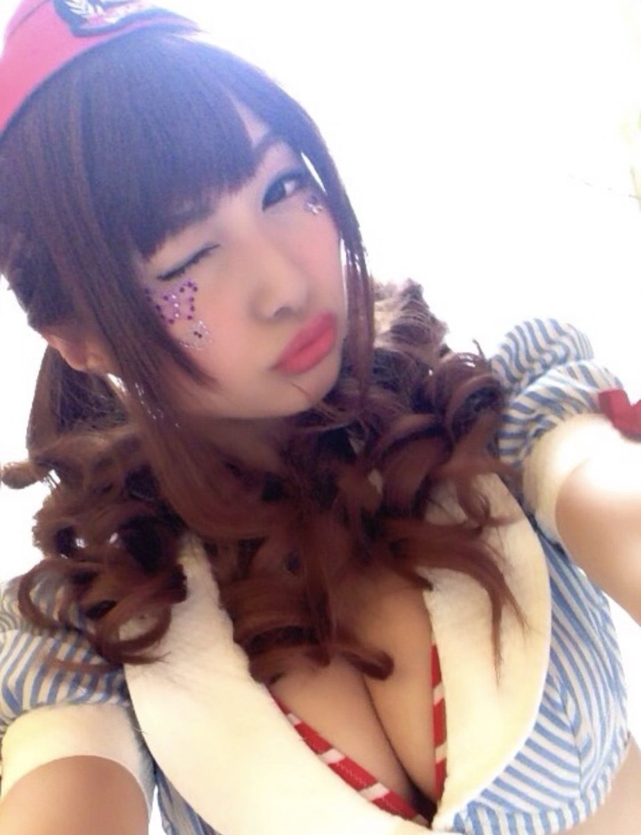 coco3n's tweet photo. へぇ。
今日は
#いいおっぱいの日
なんですか。そうですか。 https://t.co/sOfj3vxRs0