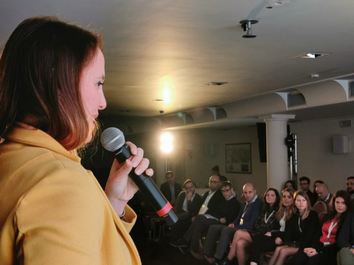 PwC_Italia's tweet photo. Progetti di successo grazie all’ottimizzazione dei processi con una componente #digital fondamentale e la partecipazione attiva di #keyusers. Ne parliamo con Massimo Leonardo, Benedetta Cascio, Monia Cusini, Giovanni Vanini, Linda Tassan, Rafael Schmill  #PwCItaly #PwCEnergy https://t.co/WYMBhqN1BU