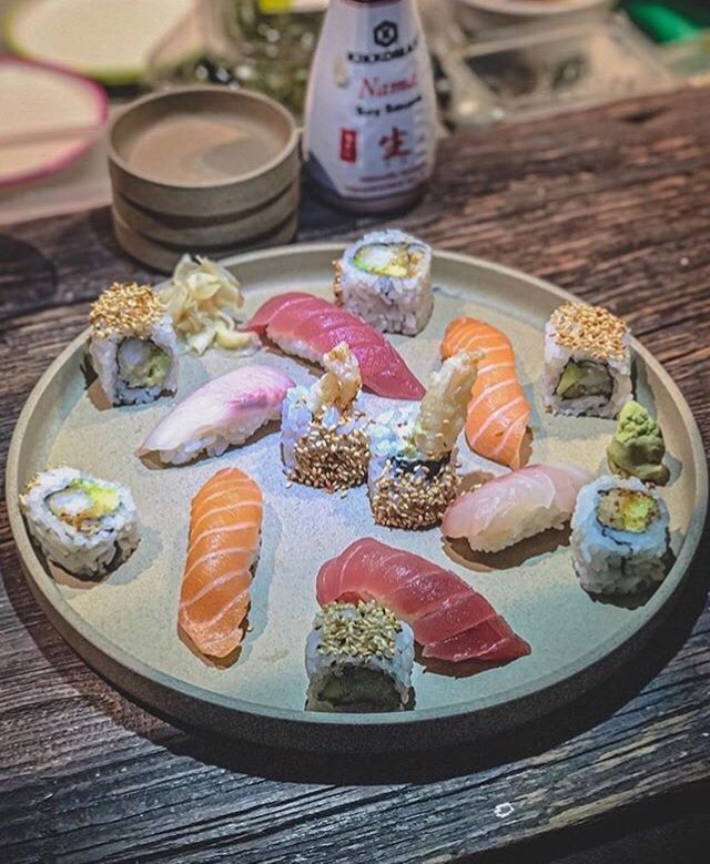 YuzuLondon's tweet photo. ‘A slice of authentic eating with a unique atmosphere tucked away on a little alley not far from Liverpool St station. The food exceeded my expectations &amp; the ambience was spot on for a calming yet satisfying Monday night meal.’ 
⁣
Review and beautiful photo by @whatsfoodlondon https://t.co/b9KyMobGT6