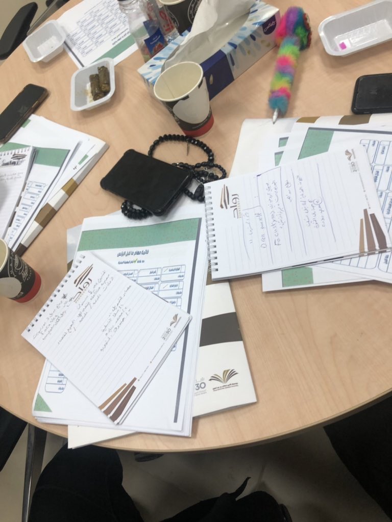 Rowadpsau's tweet photo. #صور من دورة دراسة الجدوى الاقتصادية لمشروعك الريادي المقامة للقسم النسائي من تقديم أ. أماني الرقاص @am__hh https://t.co/QTcFQ8UCz6