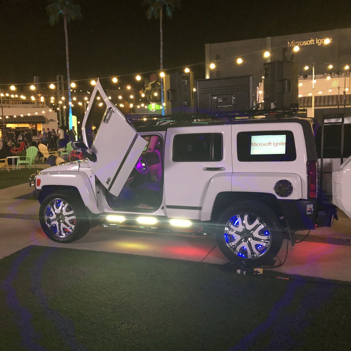 Many thanks to <a href="/Microsoft/">Microsoft</a> for arranging such a fantastic #MSIgnite attendee celebration last night at the incredible <a href="/UniversalORL/">Universal Orlando Resort</a>