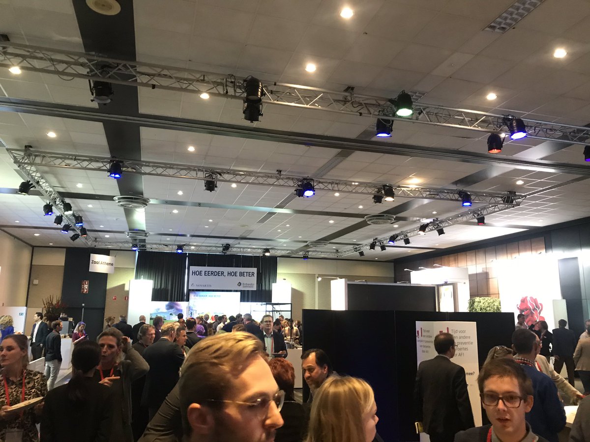 En we zijn alweer bijna bij het einde. Nog een laatste keer opladen voor de laatste sessies (en borrel) #nvvc #nvvccongres
