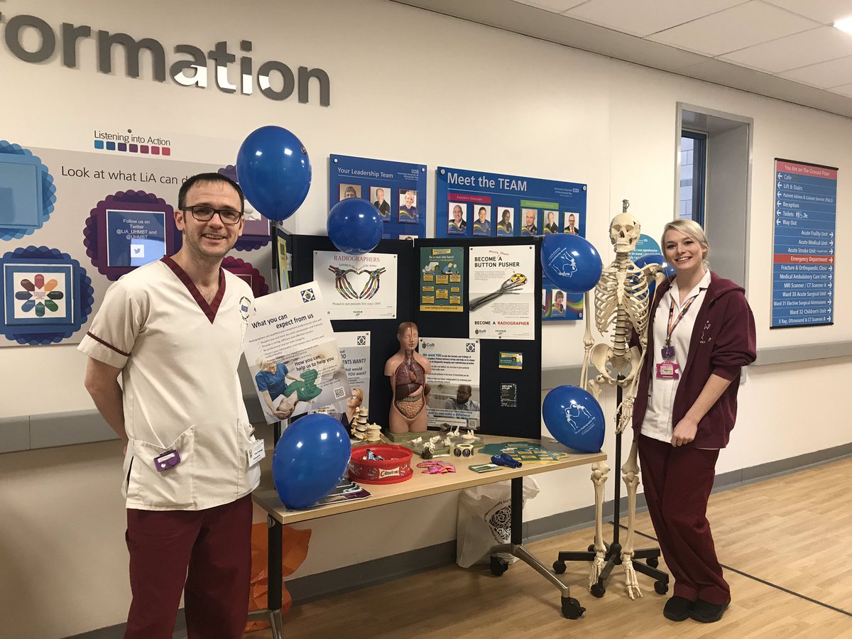 karen_brakewell's tweet photo. Our fabulous Radiographers at the Royal Lancaster Infirmary showing our visitors and staff what Radiography is all about! #Proud  #WRD2019 #Team @UHMBT @UhmbtR @CCS_UHMB @Russell_CCS https://t.co/SvGzvWTcJN