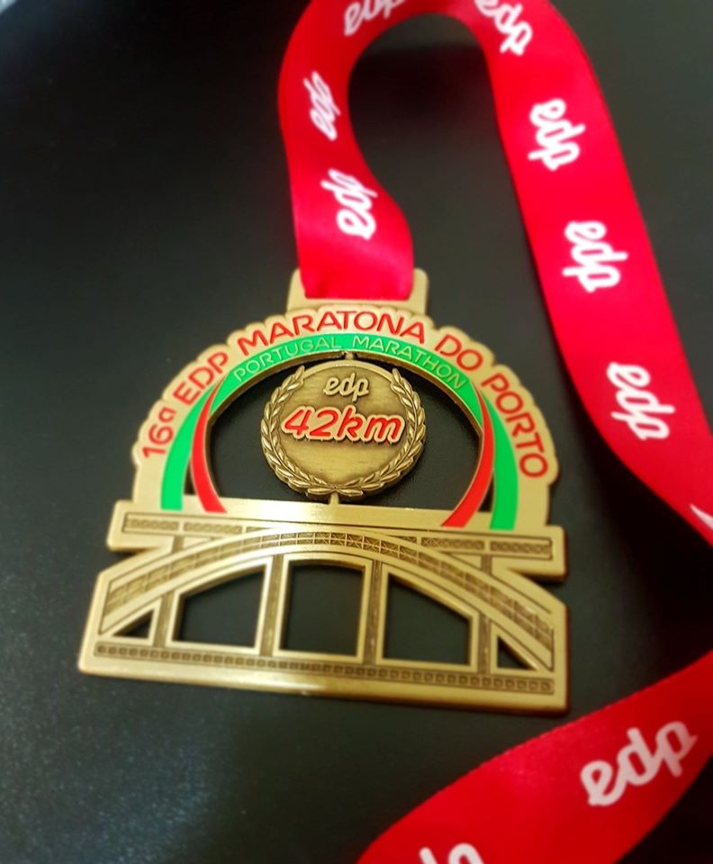 Were are your medals?!
Onde estão as vossas medalhas?! 🤔😂🏅