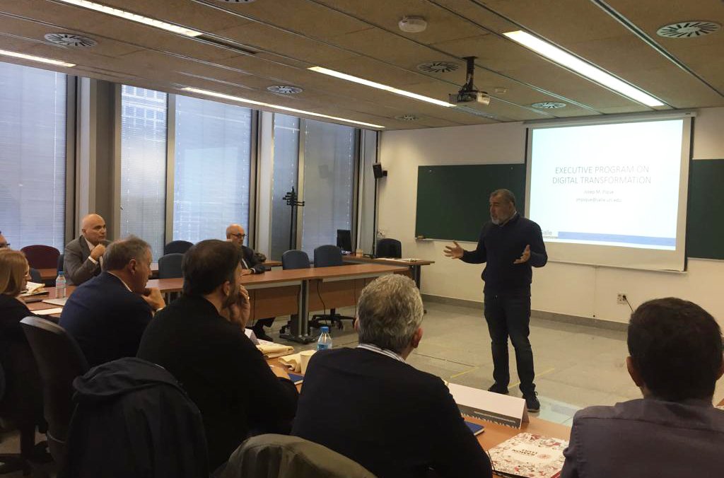 LaSalleBCN's tweet photo. Inauguramos la 2ª edición de nuestro Programa Ejecutivo en Transformación Digital, Leadership &amp; Management de la mano de @albertcmz, Director Académico de Postgrados, @JosepMPique, Director de Internacionalización e Innovación y Carles Izquierdo, Coordinador del programa https://t.co/9wpndx2LO0