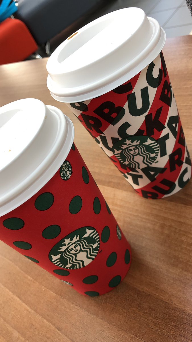 lesleymay's tweet image. First Christmas cup from the Starbucks #uclanatrium. Is it too early? #uclancomputing.  @NickyDanino