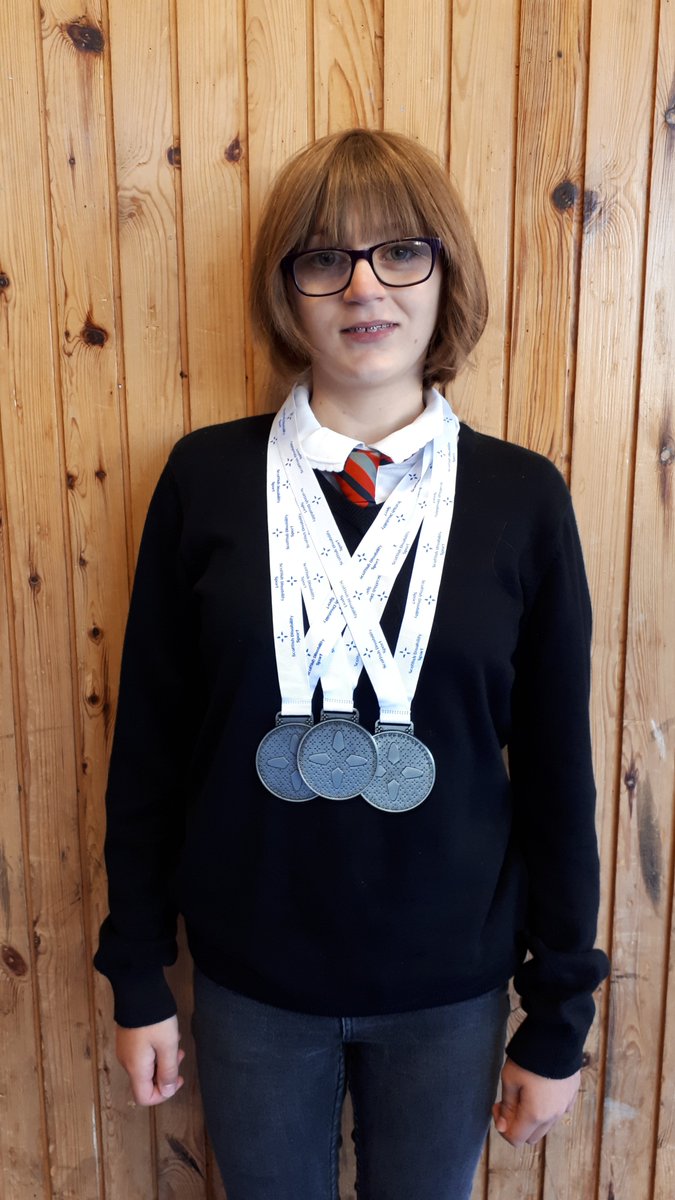 BalwearieDAS's tweet photo. Very well done to Keri who won 3 silver medals at the SDS Nat Junior Swimming Championships on Wed - very proud of you Keri!👏🥈🥈🥈 https://t.co/0qT7Szgkwm