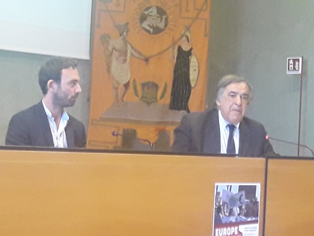 MartPirate's tweet photo. "My parents gave birth to me in Sicily without my authorization. I say that we have the right to choose our identity regardless where we were born or who our parents were. I am Sicilian by choice." says Leoluca, mayor of Palermo #europeforthemany @EuroAlter @TranseuropaFest https://t.co/UlJF4O1ivb