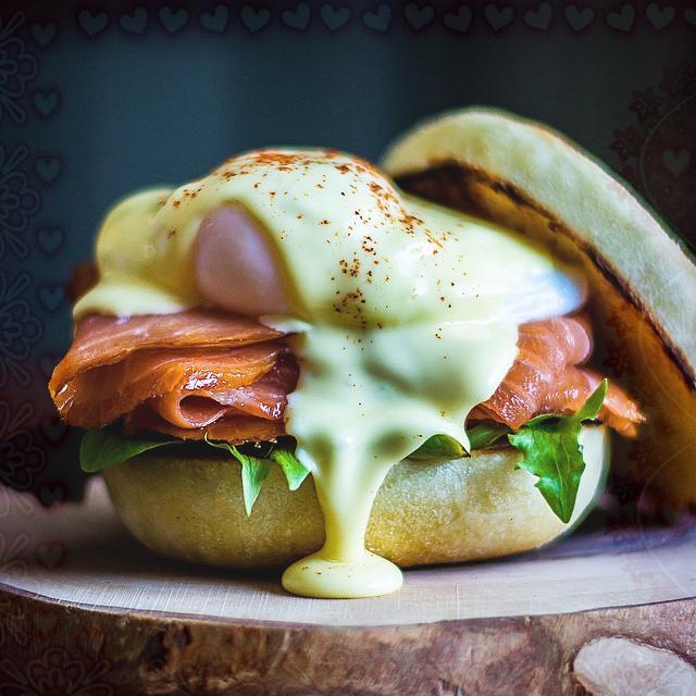 HowGourmet's tweet image. Sunday morning, I love you. Never change. (Homemade English muffins &amp;amp; home smoke… howtobecomeagourmet.ketorecipesnow.com/sunday-morning…