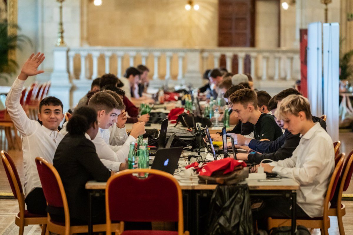 Coding_Contest's tweet image. The #future is happening now :: if you have time to code more, please join the #CCC main contest, too! Let's see who is #theBestCoderInTown! :: register.codingcontest.org