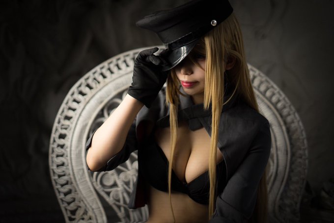 Twitterのコスプレ画像19