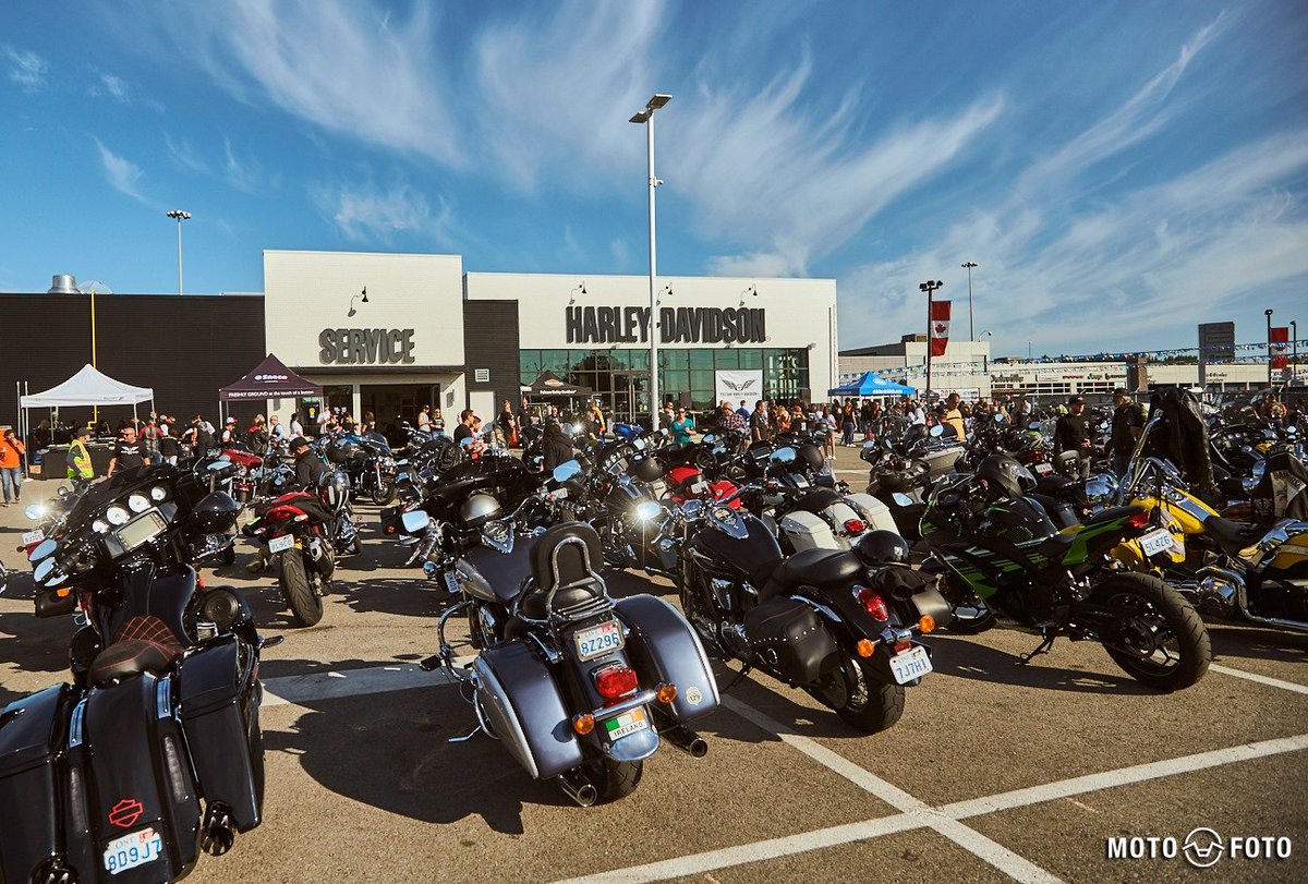 ride4sickkids's tweet photo. #TBT to warmer ride days.
📷 credit: @themotofoto
#Ride4Sickkids #RFSK #RFSK2019 #RideforSickkids #SickKids #SickkidsVs #SickkidsHospital #SickkidsFoundation #Motorcycle #Ride #CharityEvent #HarleyDavidson #Moto #Events #Community #Support #MotoLife https://t.co/NMYre68XBO