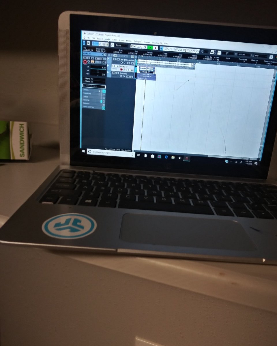 realjamesbenji's tweet image. Working but gotta work harder 👌🏿
5 a.m session
#studioengineering #audiomastering #recordingsession #latenightrecording #latenightstudiosession #newprojectscomingsoon