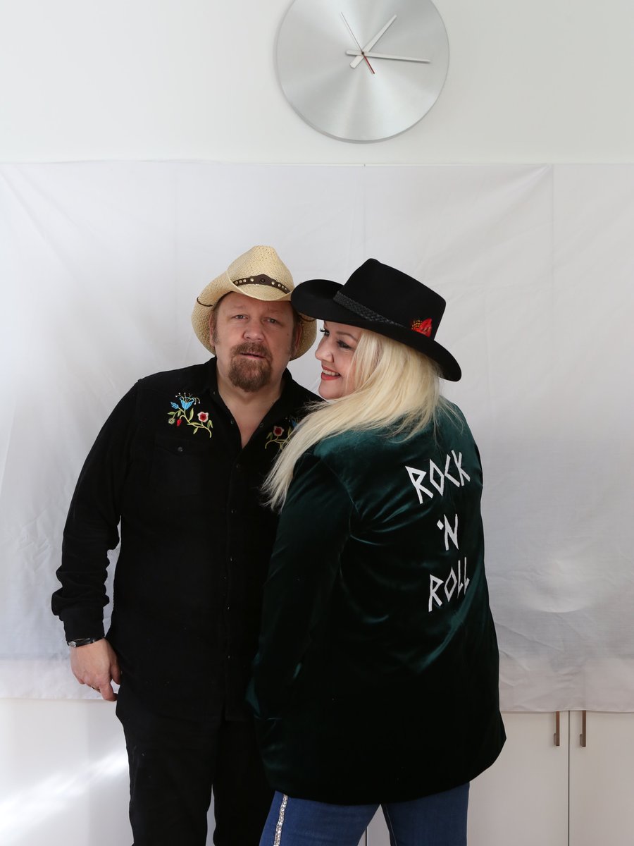 The Silverline tweet media