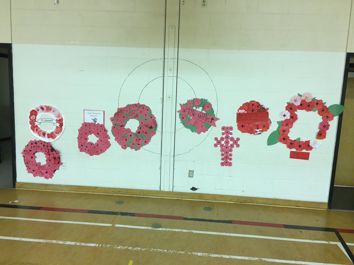 SDE_School's tweet photo. Some wonderful art on display, showcasing the importance of Remembrance Day. @CCRCE_NS https://t.co/pZNqIzUzLI