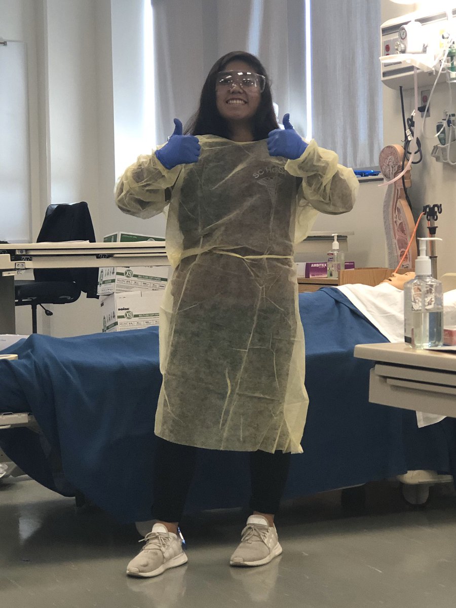 SkuttHosa's tweet photo. Hosa Expo! We learned all about state and got hands on experience. Also, Mrs. Brockhouse was the reigning champ of rock-paper-scissors!! https://t.co/ktdJZCJQOL