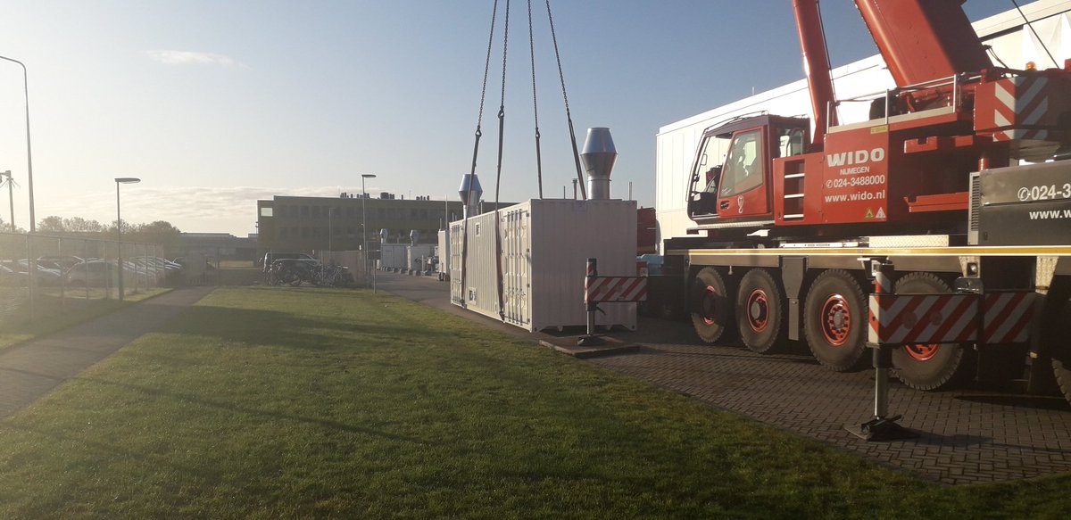 HyGear's tweet image. Another @HyGear Hy.GEN assembly completed!
@npex @Oostnlnl #hydrogen #hydrogengenerator #waterstof #industrialgas #waterstofeconomie #hydrogeneconomy #onsitehydrogengenerator