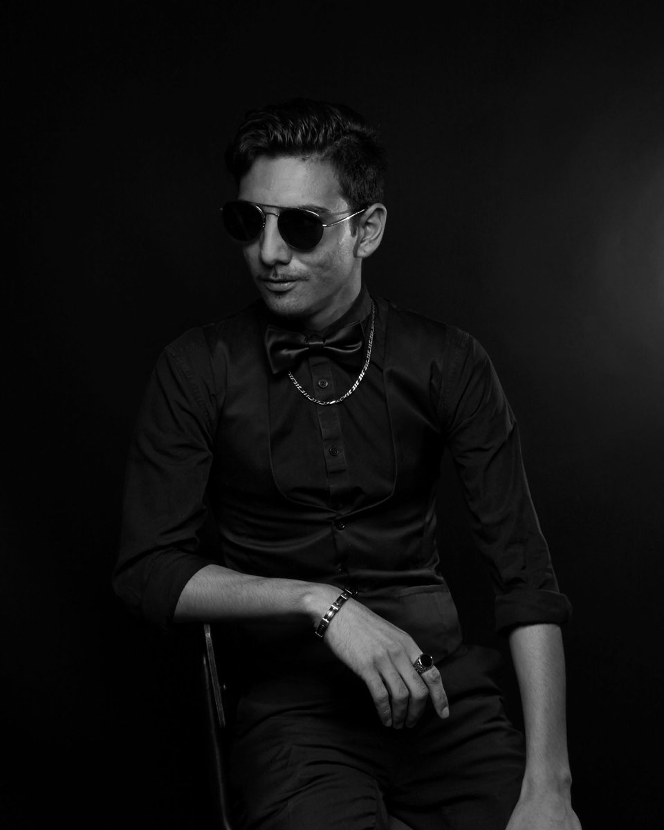 NeahOff's tweet image. 🔥Everything can be wrong, everything can be Dark, if you stay positive the World will be yours 🔥
________________________________________________

#Néah #MrFireNight #StayPositive