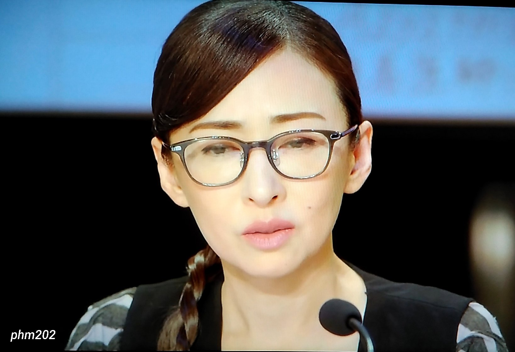 Phm2 松雪泰子さん色っぽいなぁ 困ったような表情がたまらん 南武線がちょこっと映ったよね ジコチョー Phm2 松雪泰子さん色っぽいなぁ 困ったような表情がたまらん 南武線がちょこっと映ったよね ジコチョー