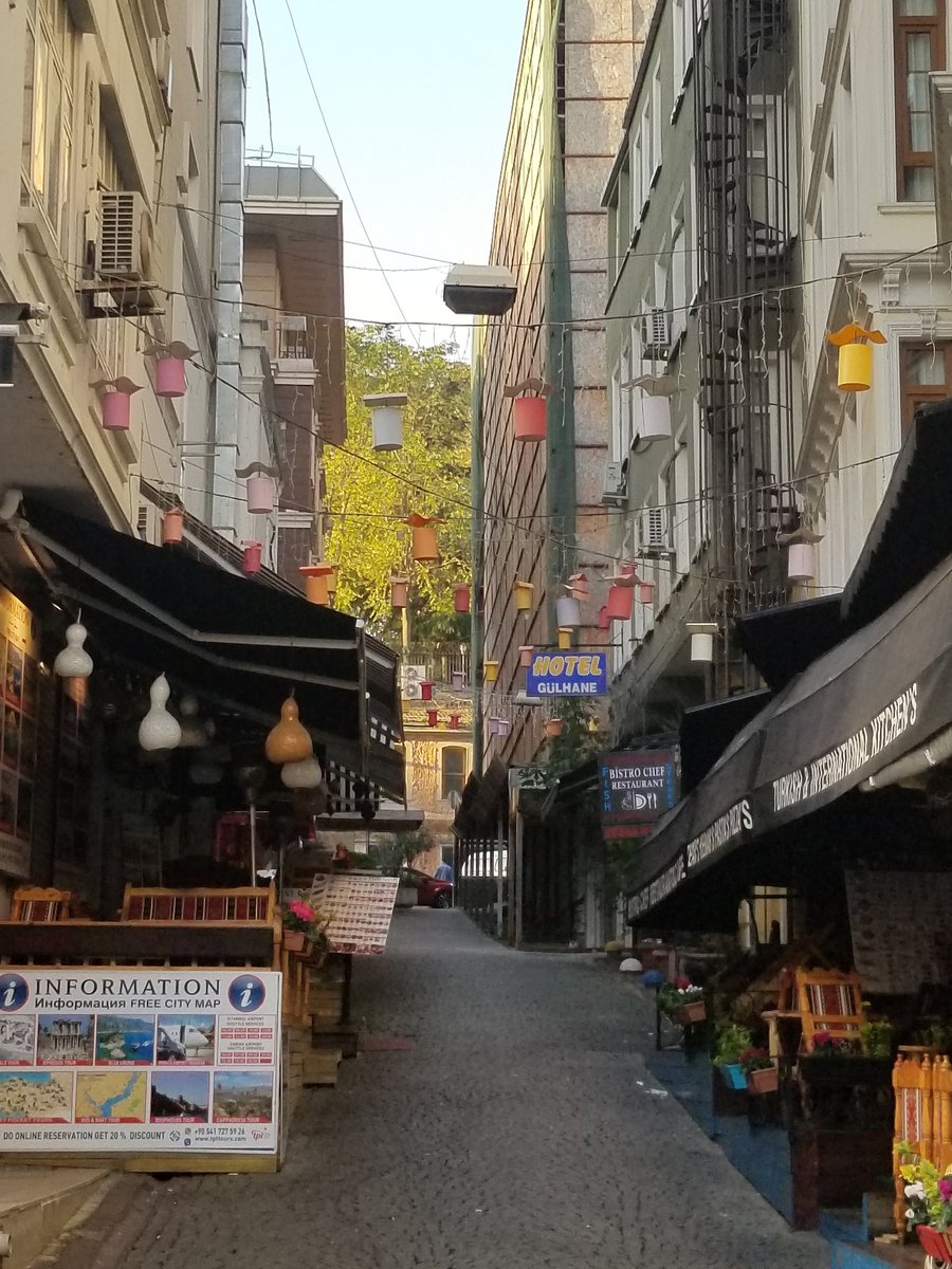 OcteviaT's tweet photo. Listening to @Dismissedpod and @cnasserghodsi in Istanbul, Turkey. https://t.co/LsSGnEenfN