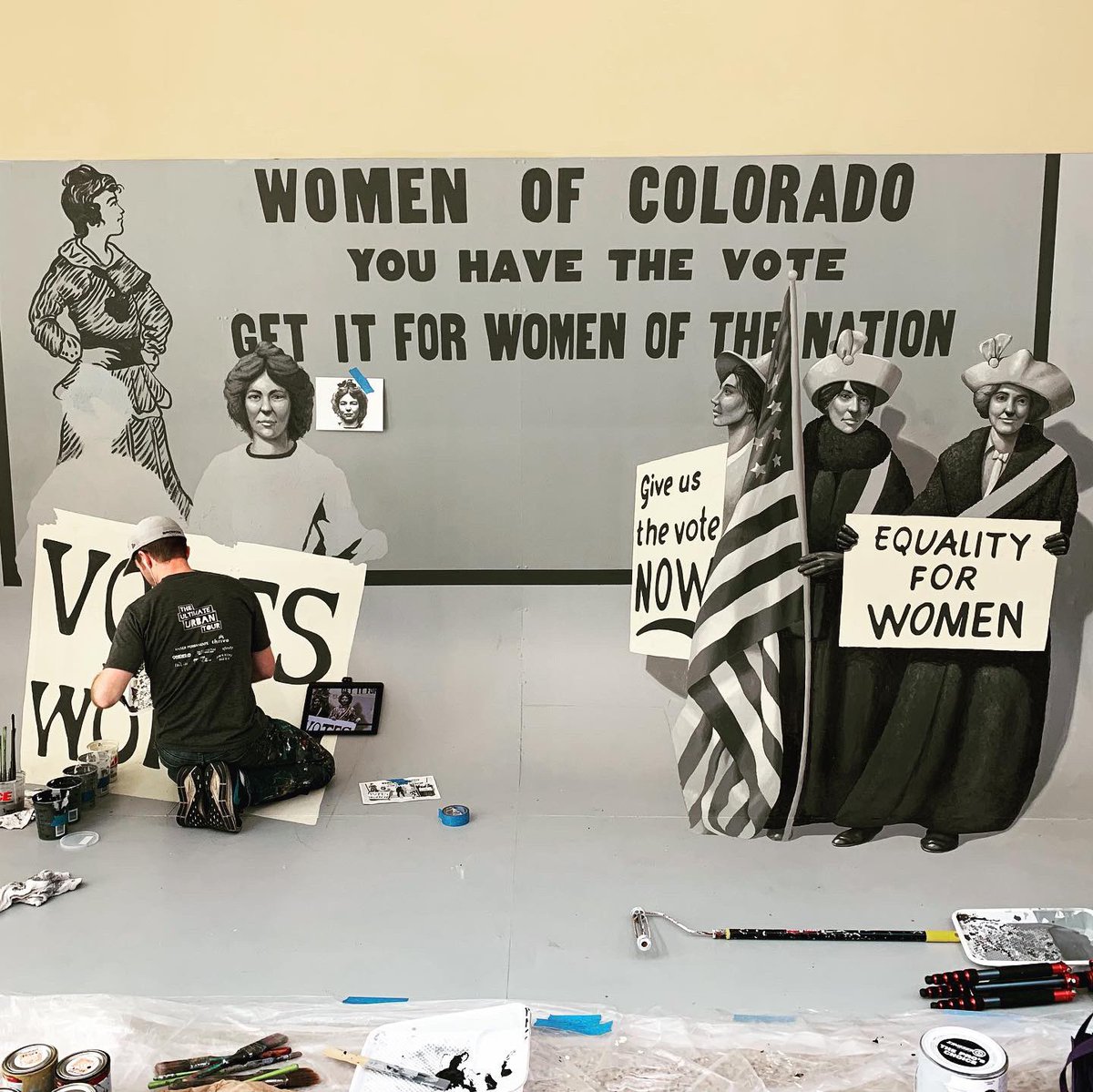 Visited @historycolorado to kick off our Colorado History unit  @guidedinquirydesign 🔎 “Open” includes sparking students interest &amp; promoting inquiry. We can’t wait for all the rich learning to come! 📝
#4thgradeteacher #guidedinquiry  #inquiry #coloradoteachers <a href="/JeffcoSchoolsCo/">Jeffco Public Schools</a>