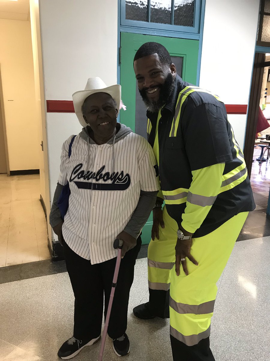 Faculty Fun Friday @ RJ Bailey