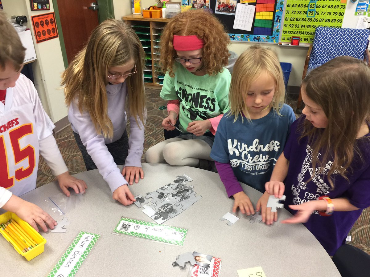 Staerkel1st's tweet photo. Cougar Dens!  Put First Things First and Prioritize!  @KBElementary https://t.co/UOM4q0OF1z
