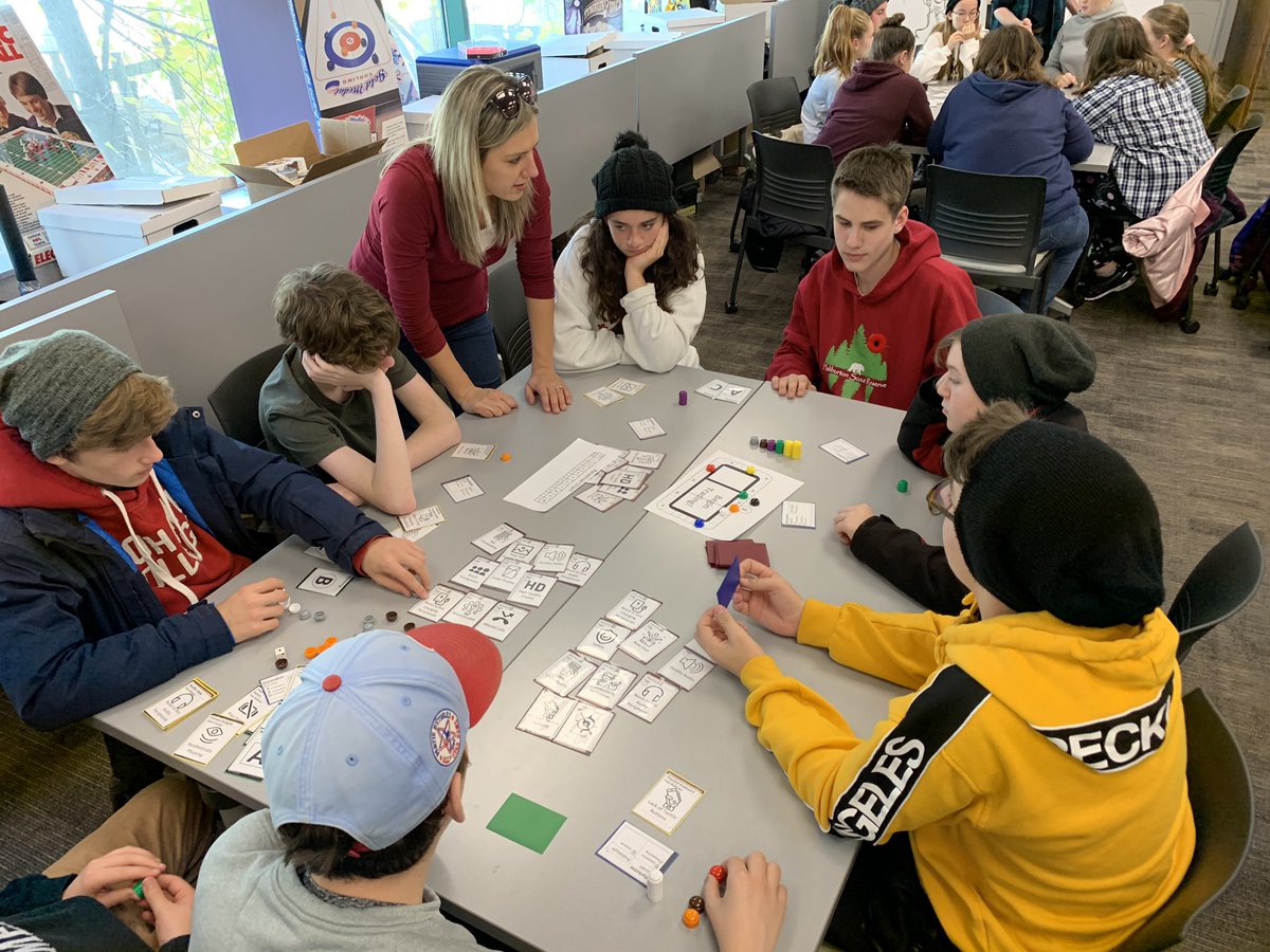 BCI_Library's tweet image. Learning about #Entrepreneurship in games @Laurier with @snicholson and some of his students #prototype #fieldtesting #games #learningthroughplay #gamesday @BtfdLibrary @GEDSB @BCIVS