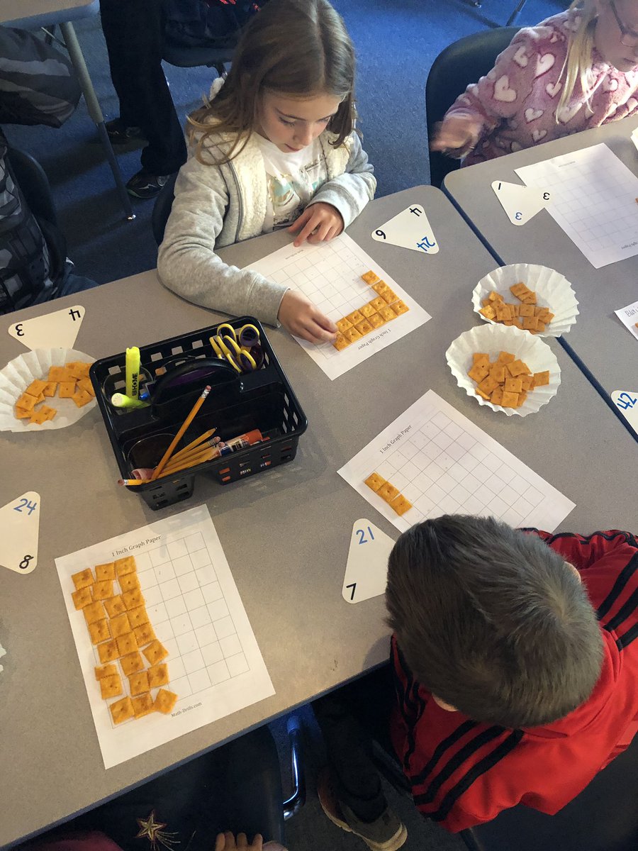 Fun Friday making arrays!!! @RES_Roadrunners