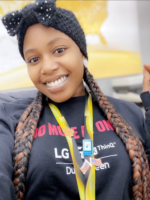 HAPPY VETERANS DAY WEEKEND 🇺🇸 from your favorite Retail Consultant❗️ #SprintSalutes #SprintFam #Sprint<a href="/tag/sprint"class="tags"><span>#sprint</span></a><a href="/tag/sprintfam"class="tags"><span>#sprintfam</span></a><a href="/tag/sprintsalutes"class="tags"><span>#sprintsalutes</span></a>