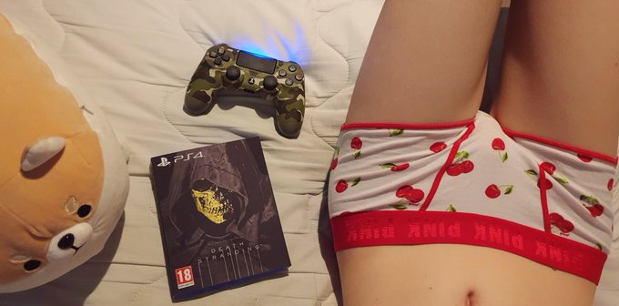 Watch Fawny's leaked NSFW photo on TwXstars