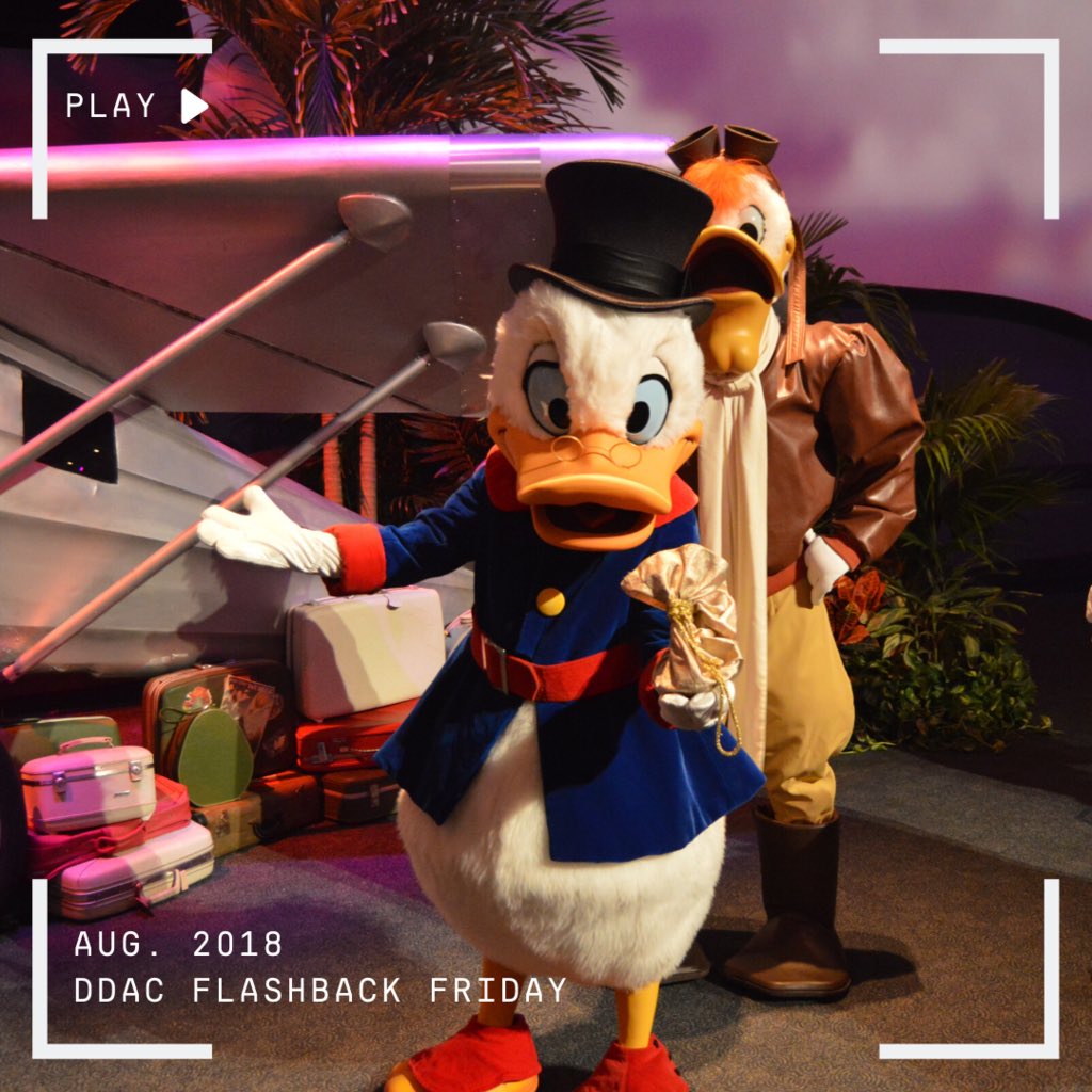 DDAConference's tweet photo. #flashbackfriday
Might solve a mystery, or re-write history at DDAC!  Our Ducktails pals stopped by to hang out with us at DDAC 2018 during the event night!
#DisneyAnalytics #DisneyData #Data #DataAnalytics #Technology #Tech #STEM #DataScience #BigData #MachineLearning #DDAC https://t.co/qdmQpndpET