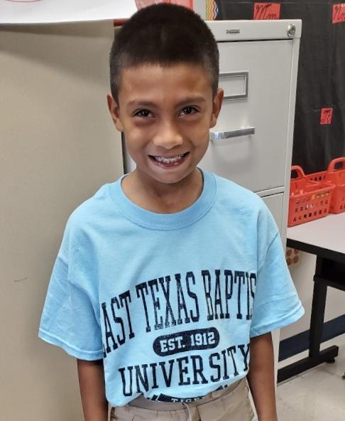 tylerisdAVID's tweet image. @austintylerisd students and staff sporting their COLLEGE COLORS! 
@BHolland1908 #CollegeKnowledge
#ThisisAVIDElementary @CCM_TISD  @tylerisd  FW2