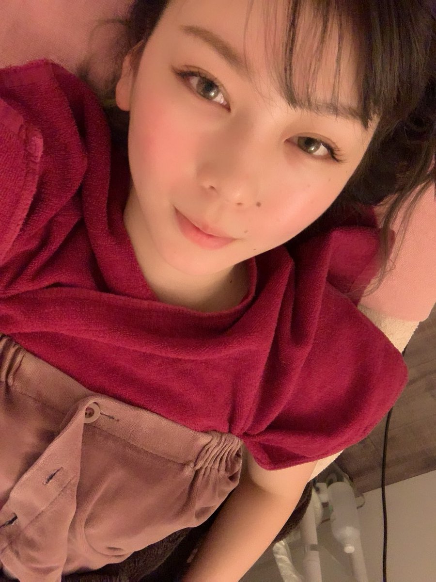 ayatsurupon's tweet image. 日付変わりました！11月9日の
投票は下記からお願いします！

yoshimotozaka46vote.com/2ndterm/2ndrou…

#吉本坂2期生オーディション　#あやつるぽん