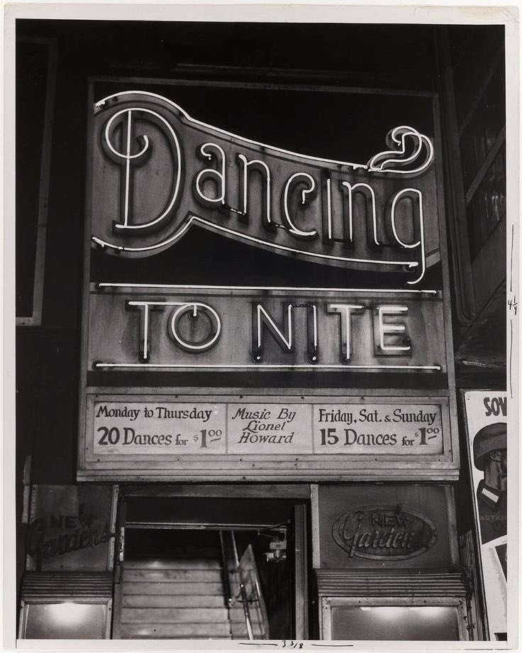 danceSavannah's tweet photo. Group class at 715 and dance party tonight at 8p! https://t.co/2wgRNnOvWx