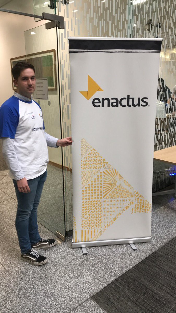 KevinCogan9's tweet image. Day in a life of Thomas with @enactusIreland and @Citibank #pathwaytoprogress #gimmemydonut