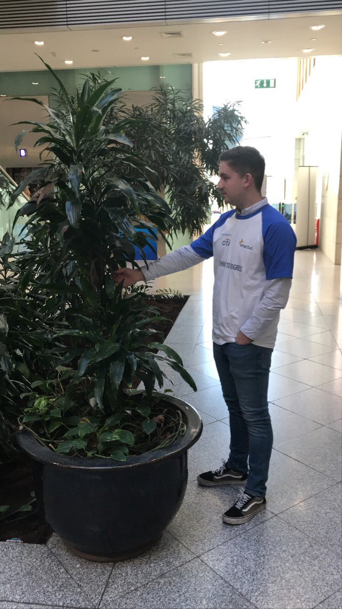 KevinCogan9's tweet image. Day in a life of Thomas with @enactusIreland and @Citibank #pathwaytoprogress #gimmemydonut