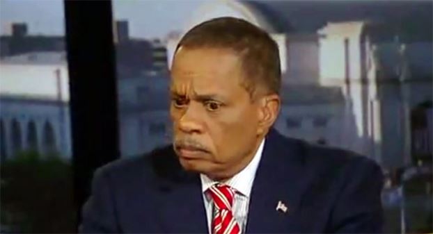 #JuanWilliams,  Who writes that dumb commie scrip you read? Fox makes you look as dumb as a rock.