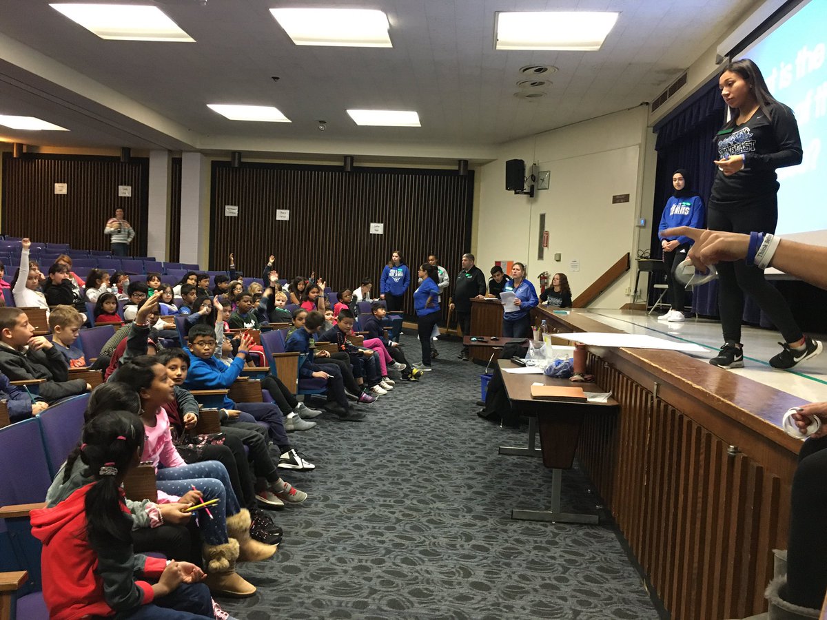 63to207's tweet image. Just watched a very powerful video. Have you ever been cyberbullied? Cyberbullying hurts! #createnohate #stopblocktell